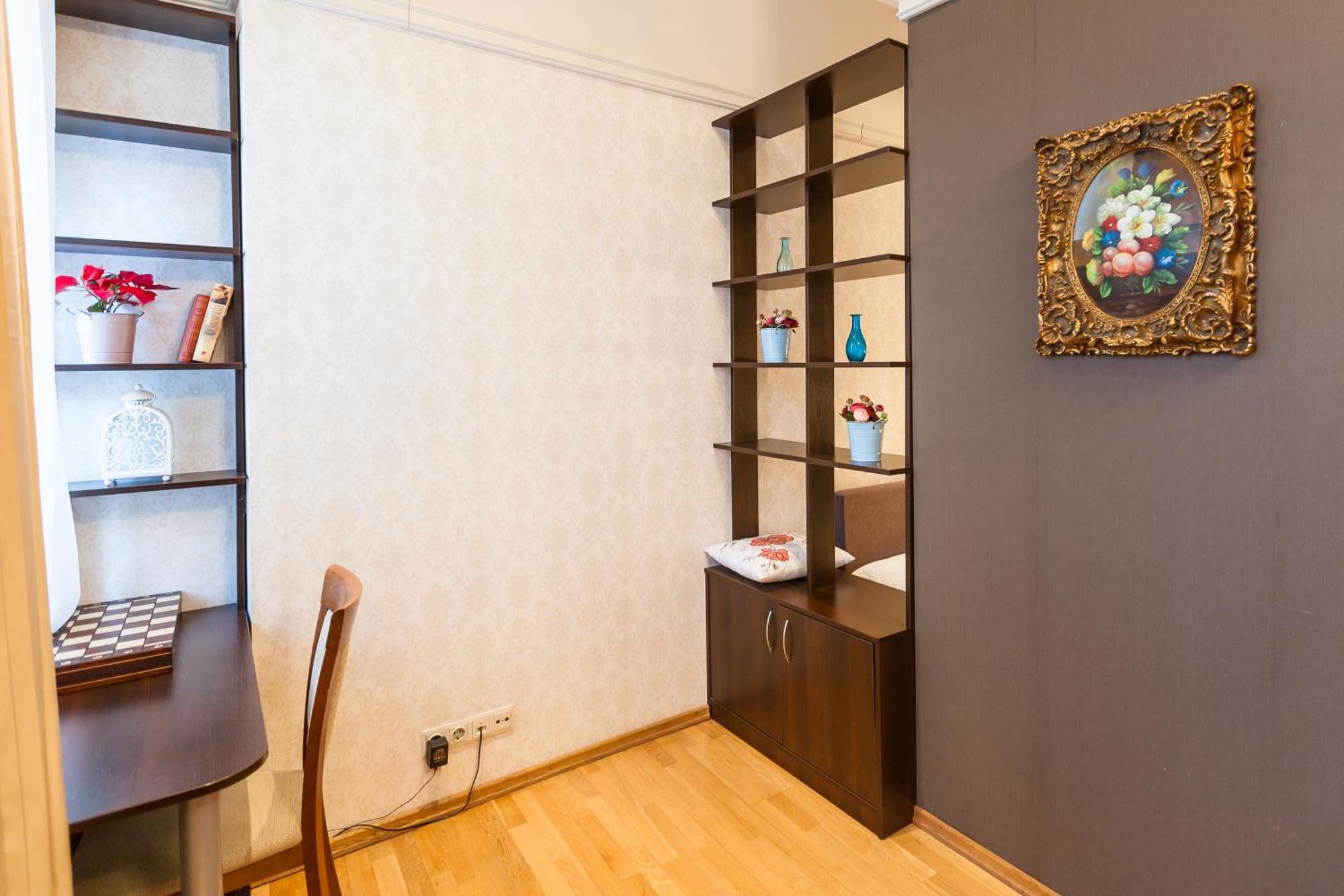 Central Apartments 2 X Free Parking X Self Check-In 24H By H&H VNO Kültér fotó