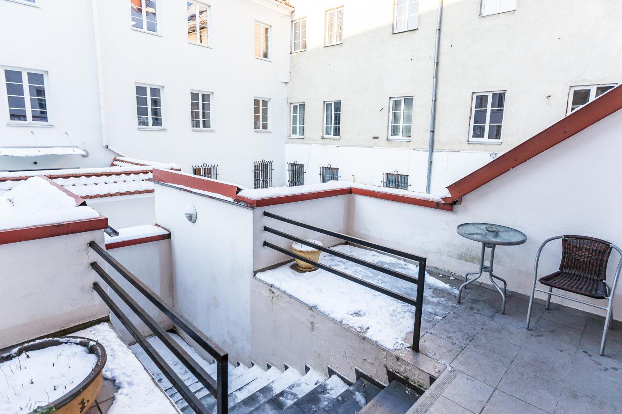 Central Apartments 2 X Free Parking X Self Check-In 24H By H&H VNO Kültér fotó